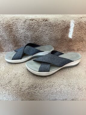 Gray Cross-Band Slide Sandals